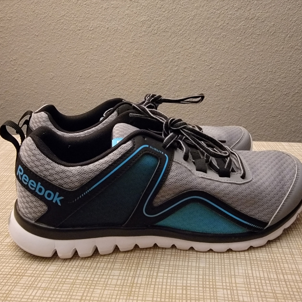 Reebok Memory Tech Sneakers